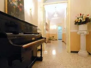 Hotel Casa Serafina Roma